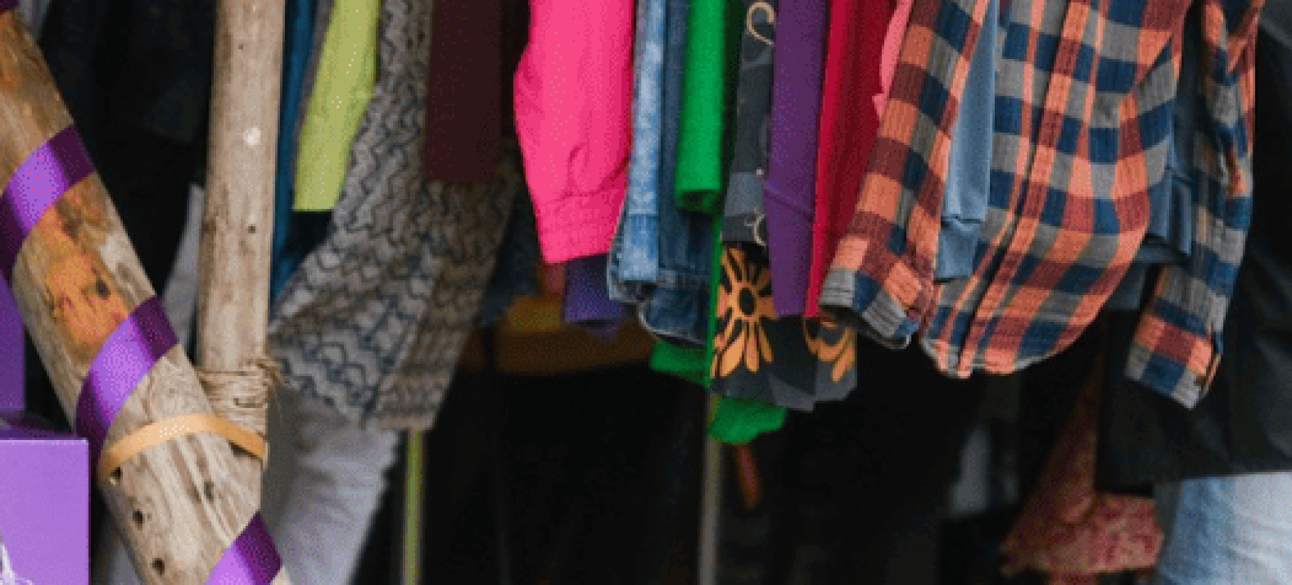 Borne de collecte textile